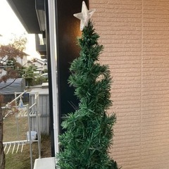 クリスマスツリー差し上げます。
