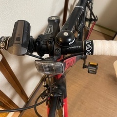 giant 車輪径700c 27インチくらいです。