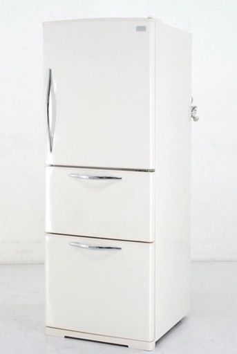 設置全てコミコミ】HITACHIの可愛い3枚ドア冷蔵庫自動製氷機能付き✨