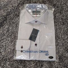 【新品】CHRISTIAN ORANIの未使用ワイシャツ メンズ