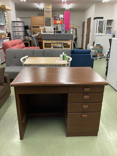 22秋冬新作 展示品 カリモク ディズニー シンデレラ 学習机 セット 勉強机 イス 照明 事務机 学習机 Rightpathadventures Com