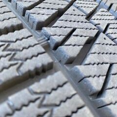 215/55R17 VRX2 7部山程度 （1本パンク修理歴あり）