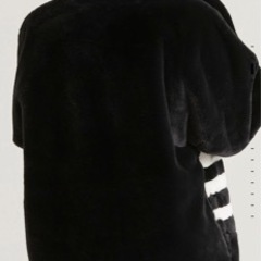 adidas ファーブルゾン