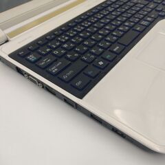 富士通 高性能4コア8スレッド版第2世代Core i7搭載 高速大