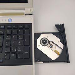 富士通 高性能4コア8スレッド版第2世代Core i7搭載 高速大