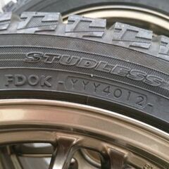 スタッドレスタイヤ215-45-17　100-5穴　4本