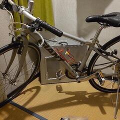 クロスバイク　GIANT escapeair 身長150-160