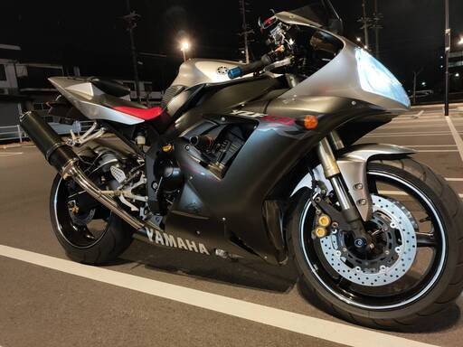 ヤマハ　YZF-R1　2003　5PW　インジェクション車　逆車フルパワー153PS　シフトインジケーター付き　足つき性アップ　ロ－ダウンシ－ト　ETC装備　綺麗なＲ1　プチカスタム仕様