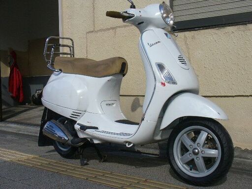 ベスパ LX150