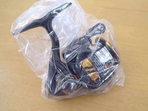 新品 ダイワ / DAIWA 18 レガリス LT3000-CXH ダイワ スピニングリール