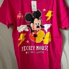 ディズニー　ミッキー　Tシャツ　新品