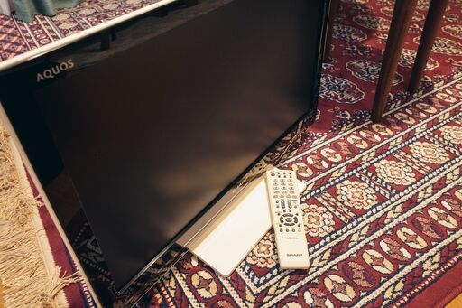 LC-24K5 SHARP製液晶テレビ 2011年型 動作不良無し リモコン付き