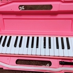 鍵盤ハーモニカ　ピンク　女の子