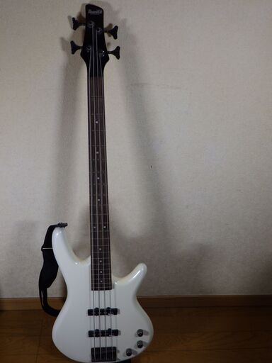Ibanez Gio Series GSR320　ベース+ベースアンプ Fernandes Blue Sonic BS-15 フェルナンデス