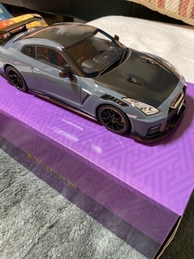 限定】京商 GTRニスモ2022 1/18スケール 1/18 京商 (samurai) NISSAN GTR