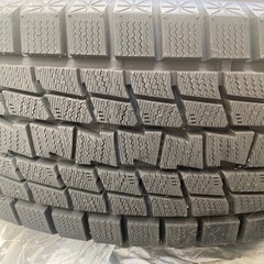 【首都圏配送可】スタッドレスタイヤ(美品)※取引中