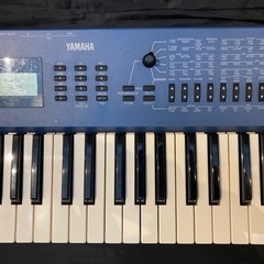 キーボード　シンセサイザー　ヤマハ　ピアノ　楽器