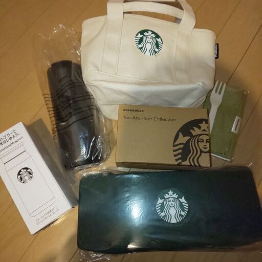 ホワイト系 冬バーゲン スターバックス福袋22 六点セット その他 インテリア 住まい 小物ホワイト系 9 000 Www Dawajen Bh