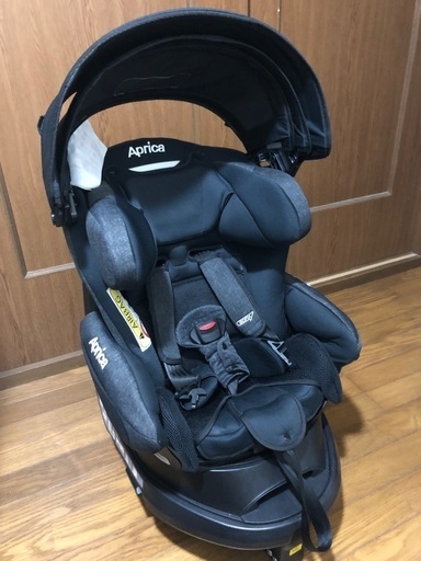 Aprica アップリカ　フラディアグロウ　ISOFIX