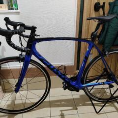 GUSTO 2022 DURO EVO XL ロイヤルブルー