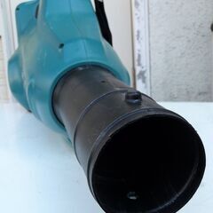 ☆マキタ Makita MUB362D 充電式ブロワ◆外での清掃や木工機械・農機具等の洗浄、乾燥に　②