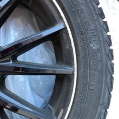 スタッドレスタイヤ　ホイルWeds RIZLEY ZEFICE 