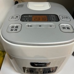 炊飯器　5.5合炊き　アイリスオーヤマ　3年使用　ワンコイン