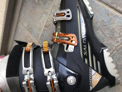 【交渉中】【SALOMON】スキーブーツ 27cm