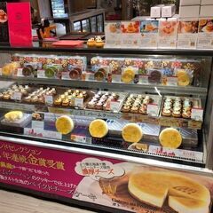 日払い！バレンタインイベントでのスイーツ販売のお手伝い - 浜松市