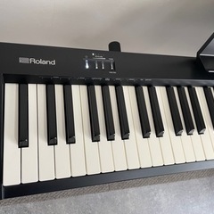 Roland FP-10 電子ピアノ