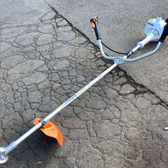 現物確認歓迎 初期不良対応OK 整備済 刈刃新品　楽々 エルゴスタートでかけ易い スチール STIHL 27.2cc 　草刈機　FS55C　取説も見れる