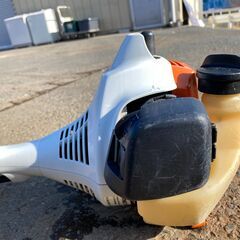 現物確認歓迎 初期不良対応OK 整備済 刈刃新品　楽々 エルゴスタートでかけ易い スチール STIHL 27.2cc 　草刈機　FS55C　取説も見れる