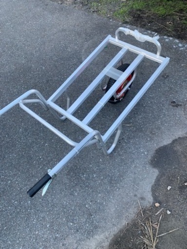 アルミ一輪車　ブレーキ付き