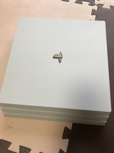 ps4 pro CUHー7200B02 白1TB 【公式通販】