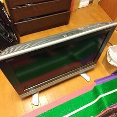 液晶カラーテレビ32型 