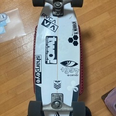 カーバー　サーフスケート