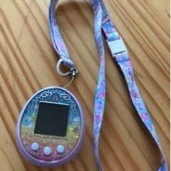 バンダイたまごっちミーツパープルストラップ付 バンダイたまごっちミーツパープルストラップ付