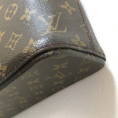 LOUIS VUITTON ルイ・ヴィトン モノグラム のルコ(廃番)です(^-^)