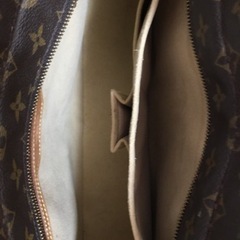 LOUIS VUITTON ルイ・ヴィトン モノグラム のルコ(廃番)です(^-^)