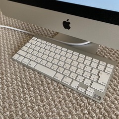 iMac 2011 Mid 21.5インチ 純正キーボード付き