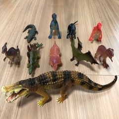 恐竜フィギュア 小9+大1