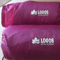LOGOSの寝袋２個セットで