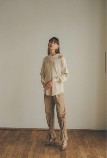 その他 CLANE ASYMMETRY SHOULDER POINT TOPS