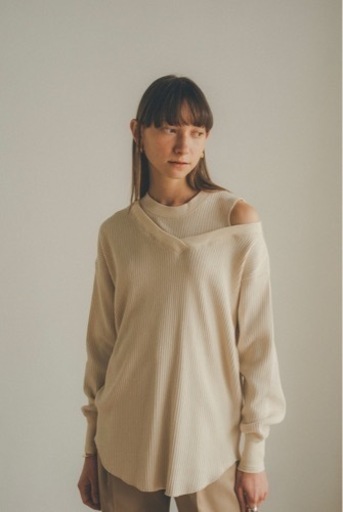 その他 CLANE ASYMMETRY SHOULDER POINT TOPS