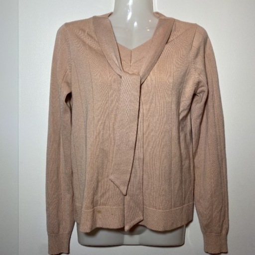 サーモンピンクボウタイニット Soos 鹿児島中央のセーター レディース の中古 古着あげます 譲ります ジモティーで不用品の処分