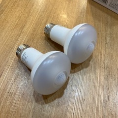 人感センサー付き　LEDライト　E26型
