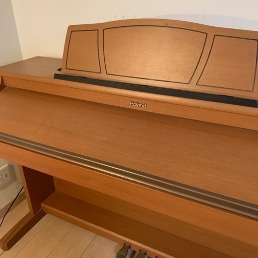 YAMAHA ARIUS(電子ピアノ) 2月15日に取りに来ていただける方でお願いし