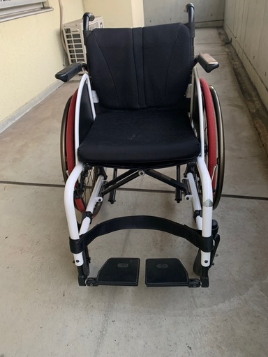 松永製作所オーダーメイドで座椅子幅が、465mm