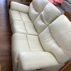 RELAX FORM 電動リクライニングソファ売ります！