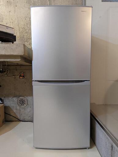 アイリスオーヤマ 冷蔵庫 142l 冷凍室52l 幅50cm シルバー Irsd 14a S るれろ 初台の家具の中古あげます 譲ります ジモティーで不用品の処分